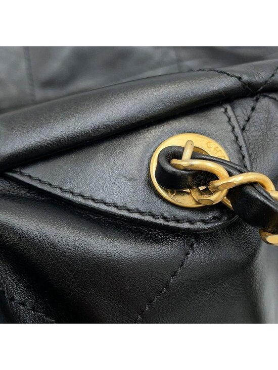 Chanel Backpack 22 Large Shiny Calf Leather Black main image 8